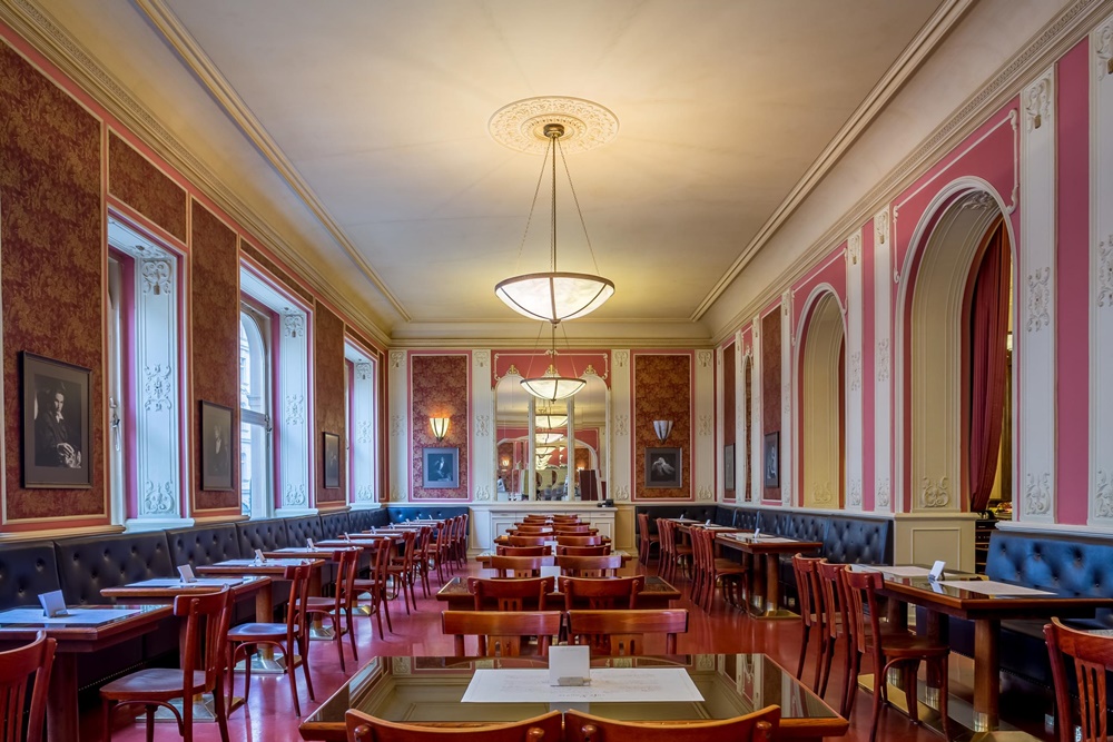 即時熱門文章：布拉格美食 羅浮咖啡館 Cafe Louvre 布拉格百年咖啡館 捷克旅遊推薦