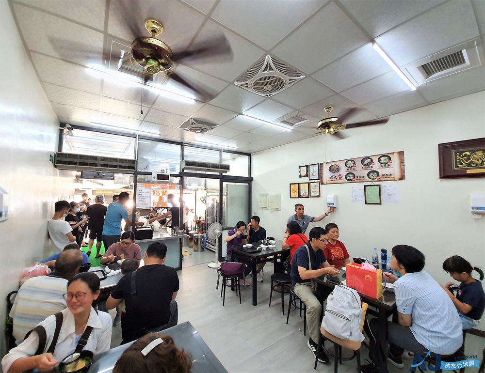 台中大甲美食 嘉家樂肉圓、東港肉圓、一路發綠豆沙、芋香包、康家阿嬤ㄟ粉腸、紅外線烤玉米