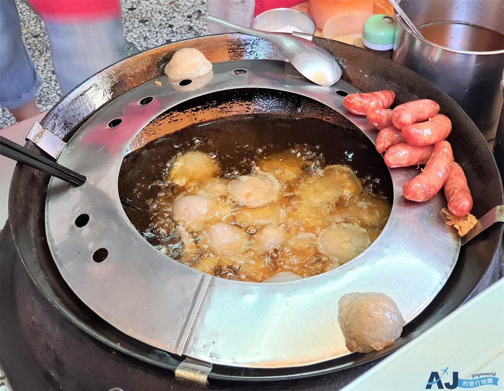 東港美食 蔡沙蝦肉丸 東港菜市場銅板美食 東港人從小吃到大的早午餐