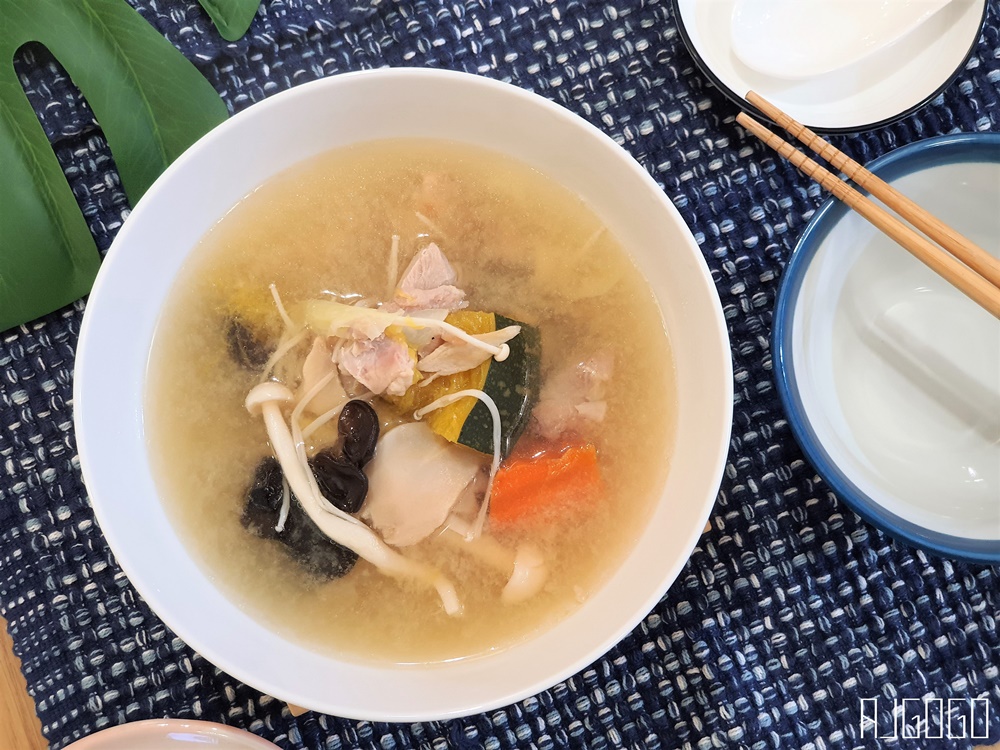 低熱量料理 王媽媽廚房雞湯鍋 9種口味美味鮮食包、還有手作抓餅喔