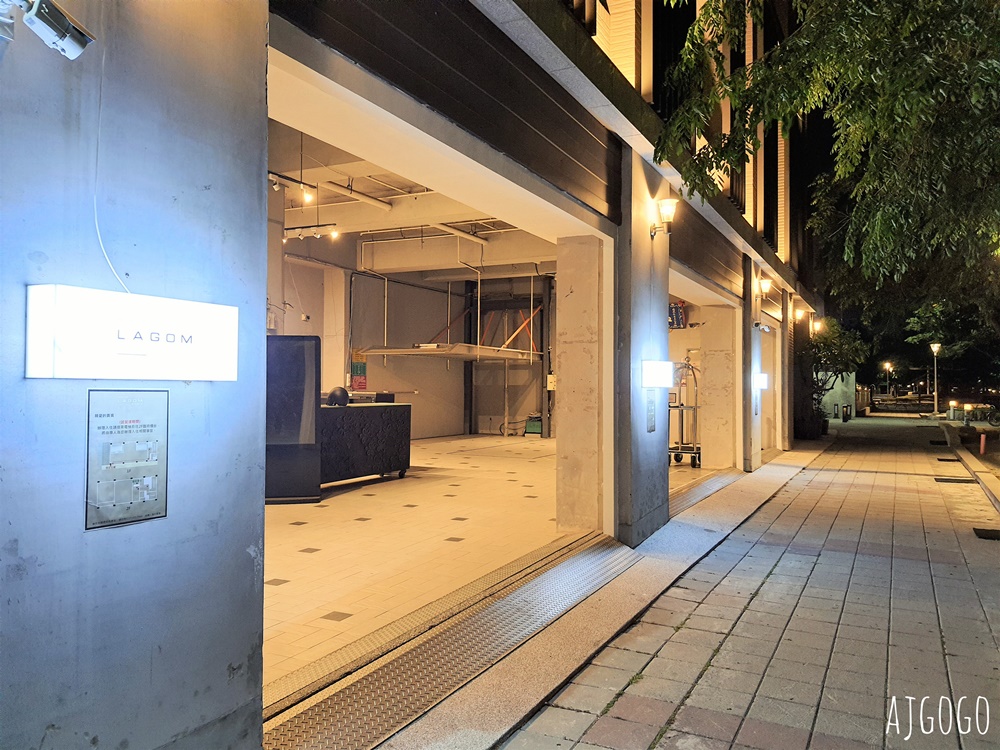 2026高雄住宿 塩泊思行旅 高雄駁二飯店推薦 標準四人房、停車場 高雄飯店推薦