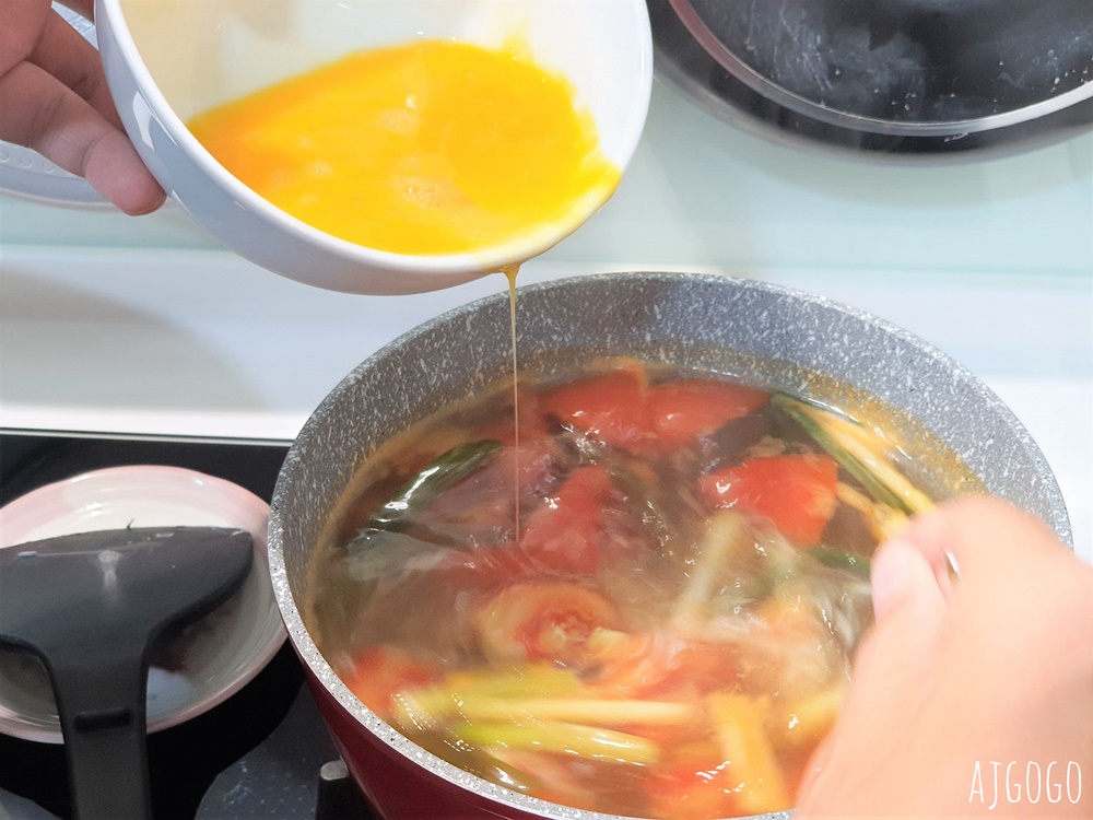 簡單食譜 番茄蛋花湯 蔥燒湯底番茄蛋花湯 減肥餐 低熱量料理