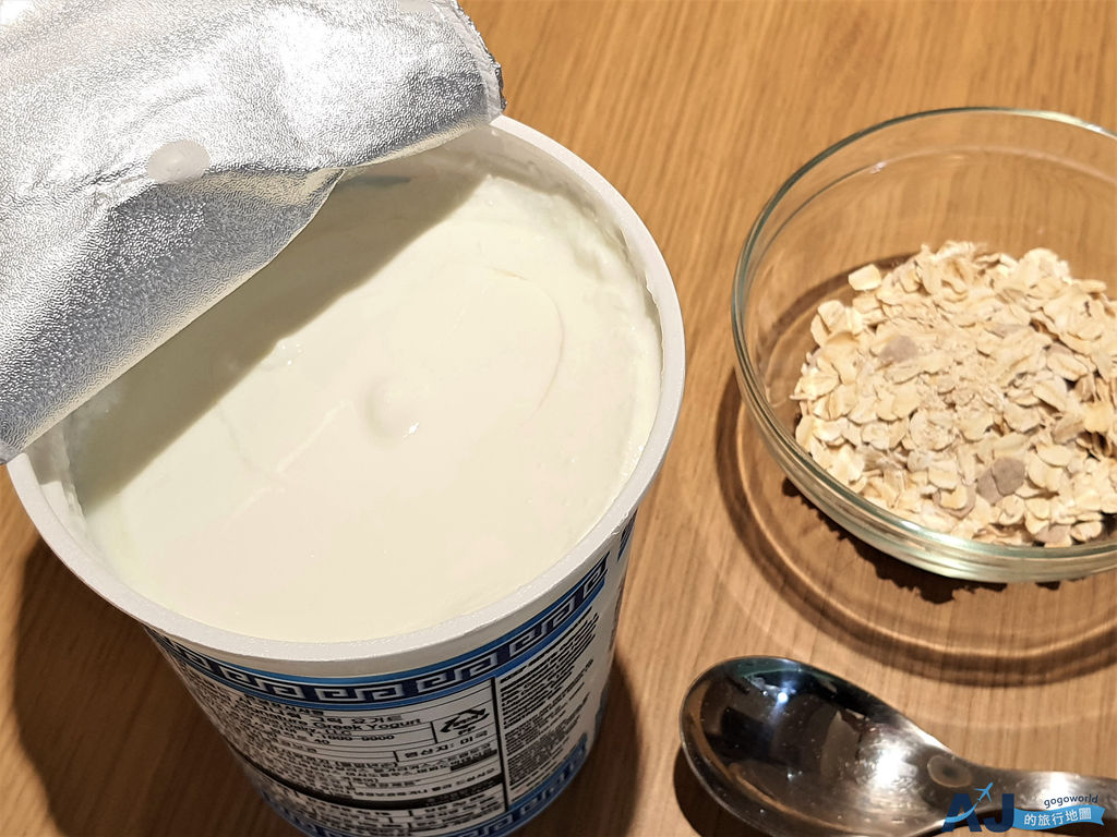 減肥餐 哪家的希臘優格熱量最低? 好市多科克蘭希臘優格、福樂希臘式優格、比菲多直立希臘式優格