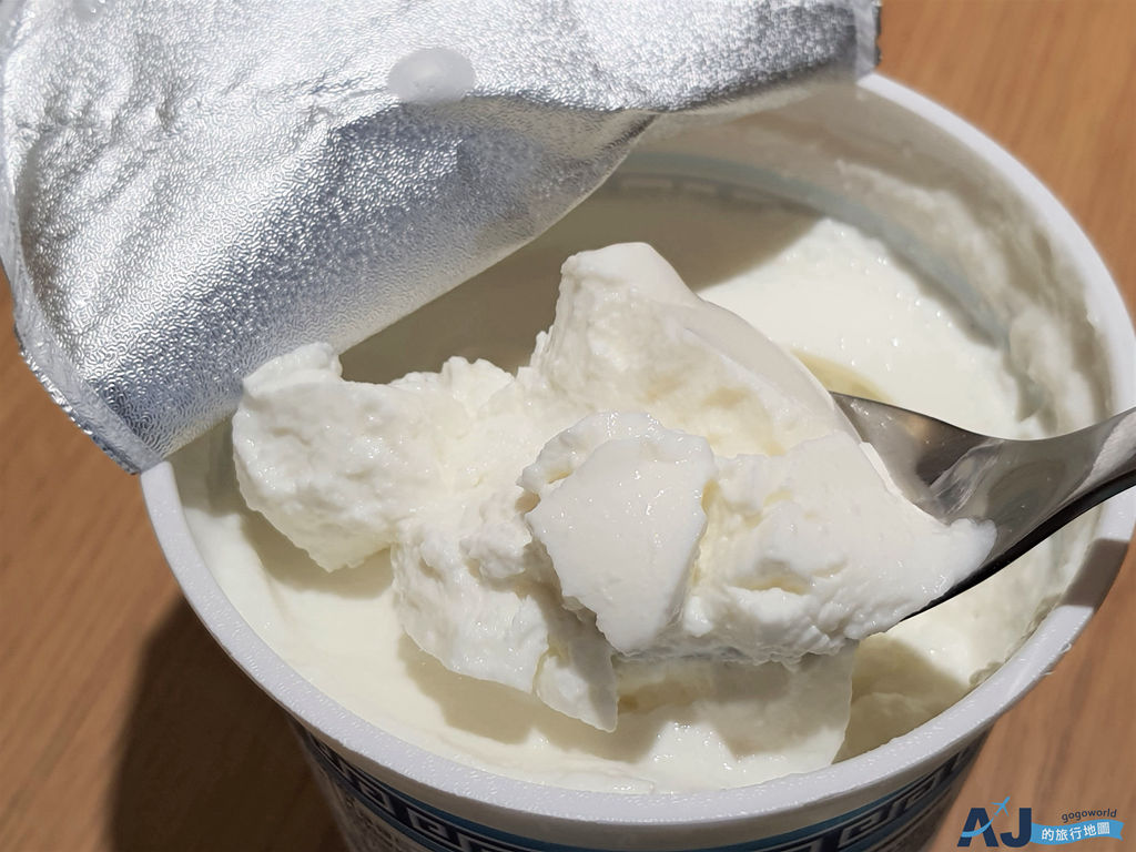 減肥餐 哪家的希臘優格熱量最低? 好市多科克蘭希臘優格、福樂希臘式優格、比菲多直立希臘式優格