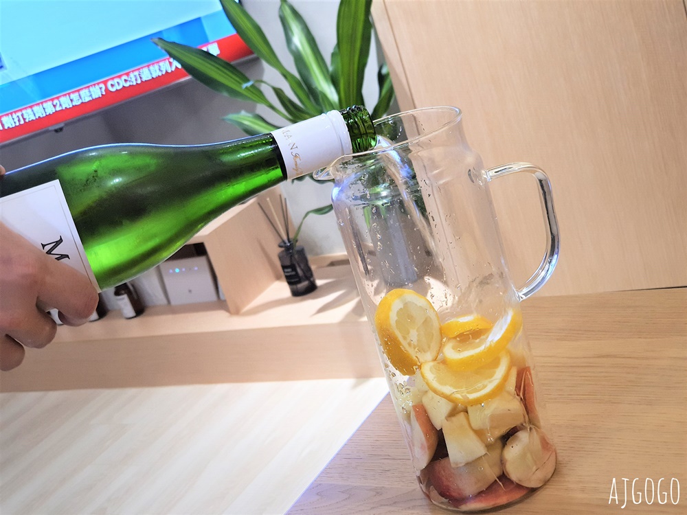 簡單食譜：桑格利亞 西班牙水果酒 Sangria 白酒版本 適合夏天喝