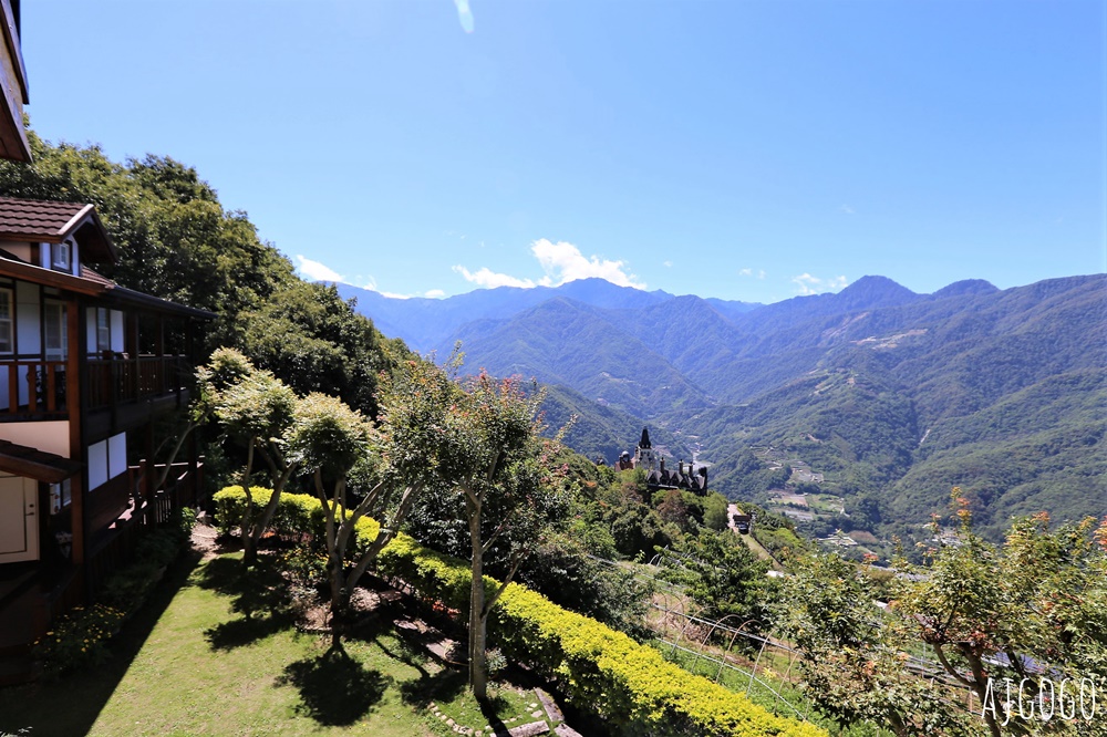 2026清境農場住宿 歐鄉美邸民宿 山景雙人房、早餐 俯瞰老英格蘭莊園的陽台