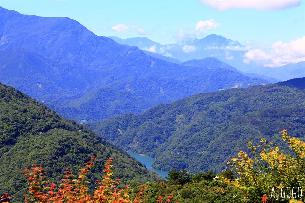 2026清境農場住宿 歐鄉美邸民宿 山景雙人房、早餐 俯瞰老英格蘭莊園的陽台