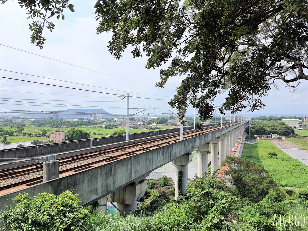 台中景點 水流東高鐵觀景台 近距離高鐵列車 順遊水流東桐花步道