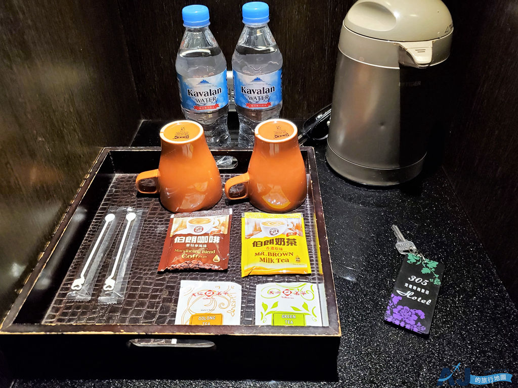 高雄住宿 日光河堤時尚旅店 浪漫雙人房 便宜高雄飯店