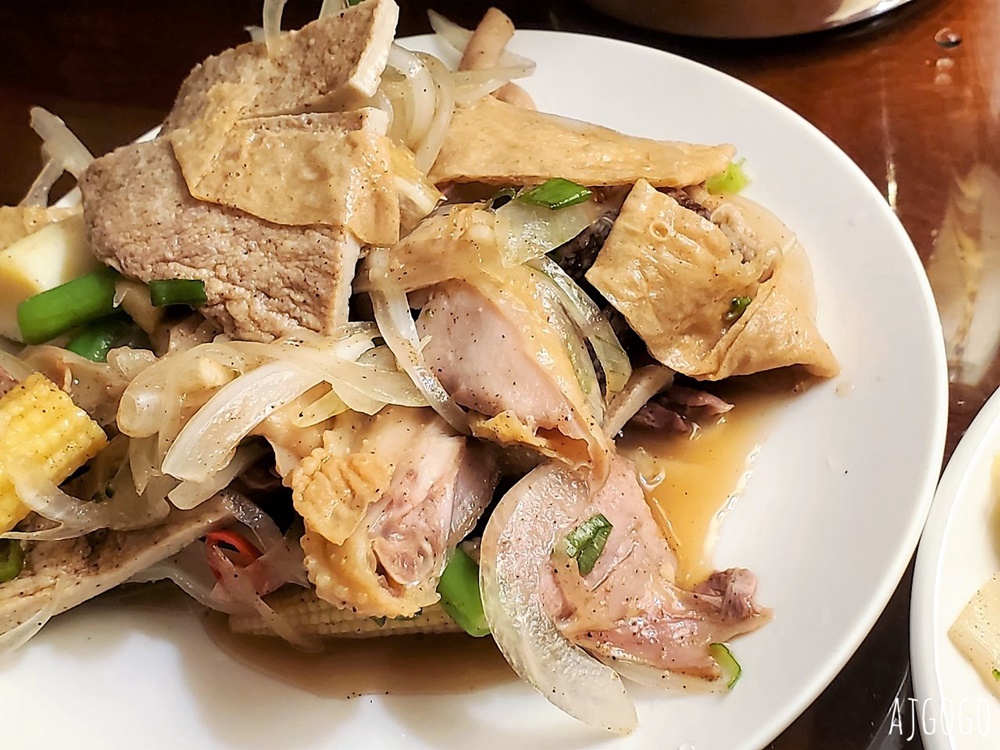 高雄美食 大廟口塩水雞文橫老店 高雄興中夜市人氣小吃 高雄美食 大廟口塩水雞文橫老店 高雄興中夜市人氣小吃