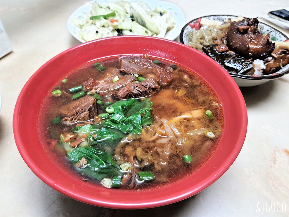 桃園美食 羅浮老紀888牛肉麵 羅馬公路外的小餐館 桃園復興區美食