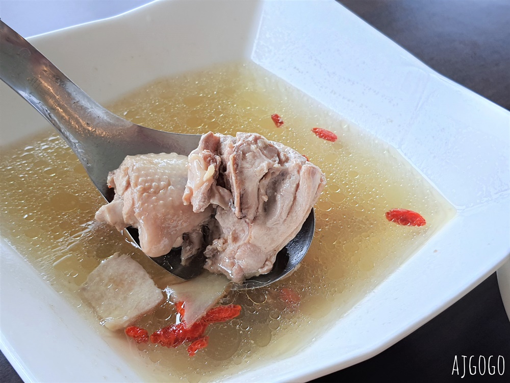 桃園拉拉山美食 拉拉人嘉美食莊 拉拉山景觀餐廳 有合菜、白斬雞 桃園美食推薦