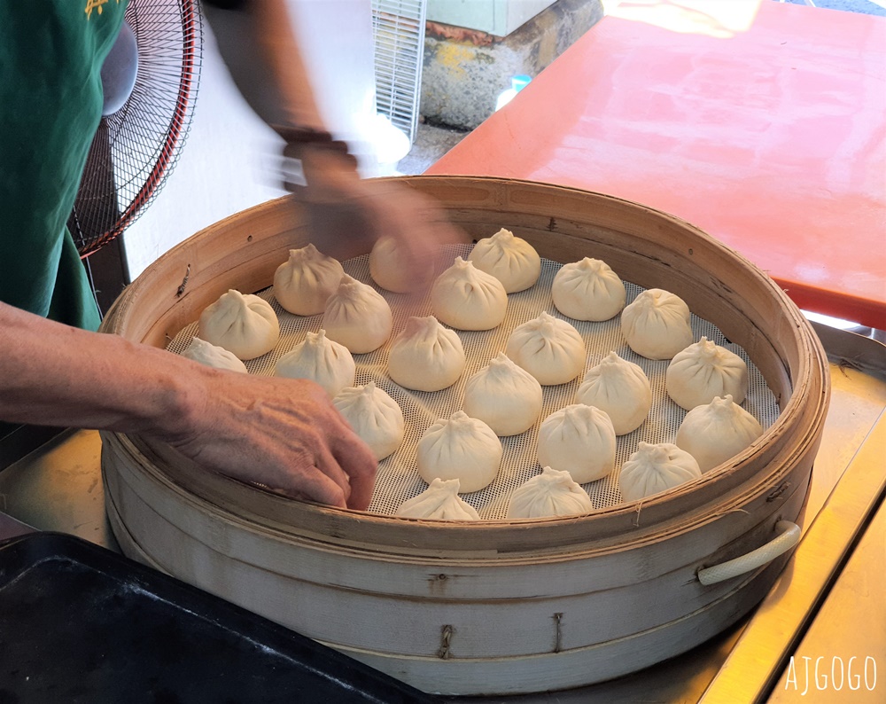 高雄美食 興隆居 高雄版阜杭豆漿 傳統中式早餐名店 湯包、燒餅好吃