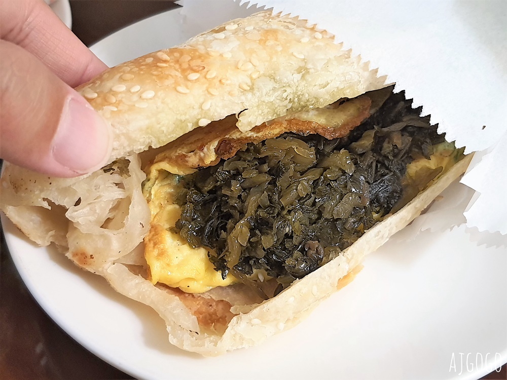高雄美食 興隆居 高雄版阜杭豆漿 傳統中式早餐名店 湯包、燒餅好吃