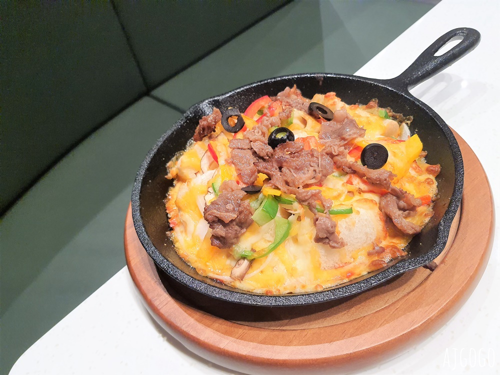 桃園美食 bb.q CHICKEN桃園統領百貨 韓式炸雞最大連鎖品牌來桃園啦