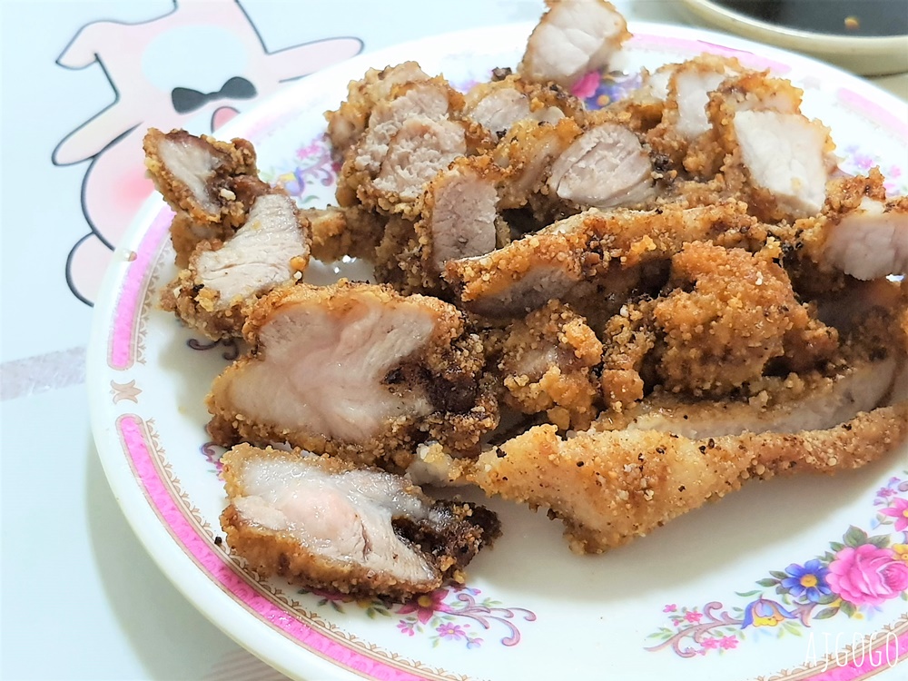 基隆美食 正老牌咖哩麵 巷子人氣小店 基隆旅遊 基隆美食 正老牌咖哩麵 巷子人氣小店 基隆旅遊
