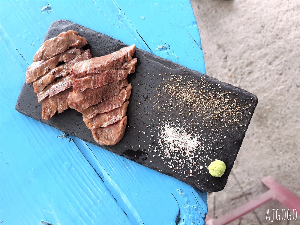 宜蘭美食 粉鳥林的一把小雨傘 東澳灣秘密燒烤海鮮餐廳 想吃要先訂位