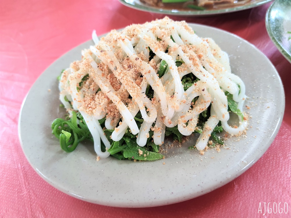 台南美食 關子嶺茶壺雞 龍眼木煙燻烤雞、熱炒也好吃 關子嶺美食推薦
