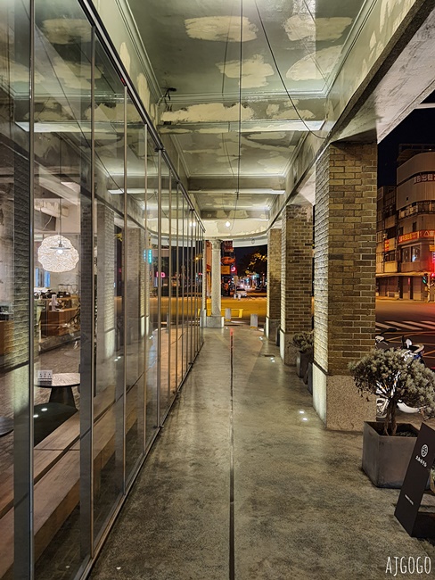 屏東美食 驛前大和咖啡館 屏東咖啡館推薦 日治時代屏東站前唯一旅館