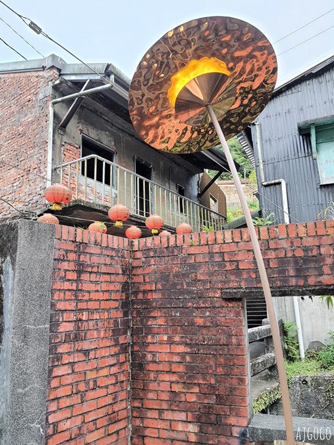 九份 祈堂老街 金瓜石慢遊景點 有別九份喧囂 在這裡找到安靜 停車場
