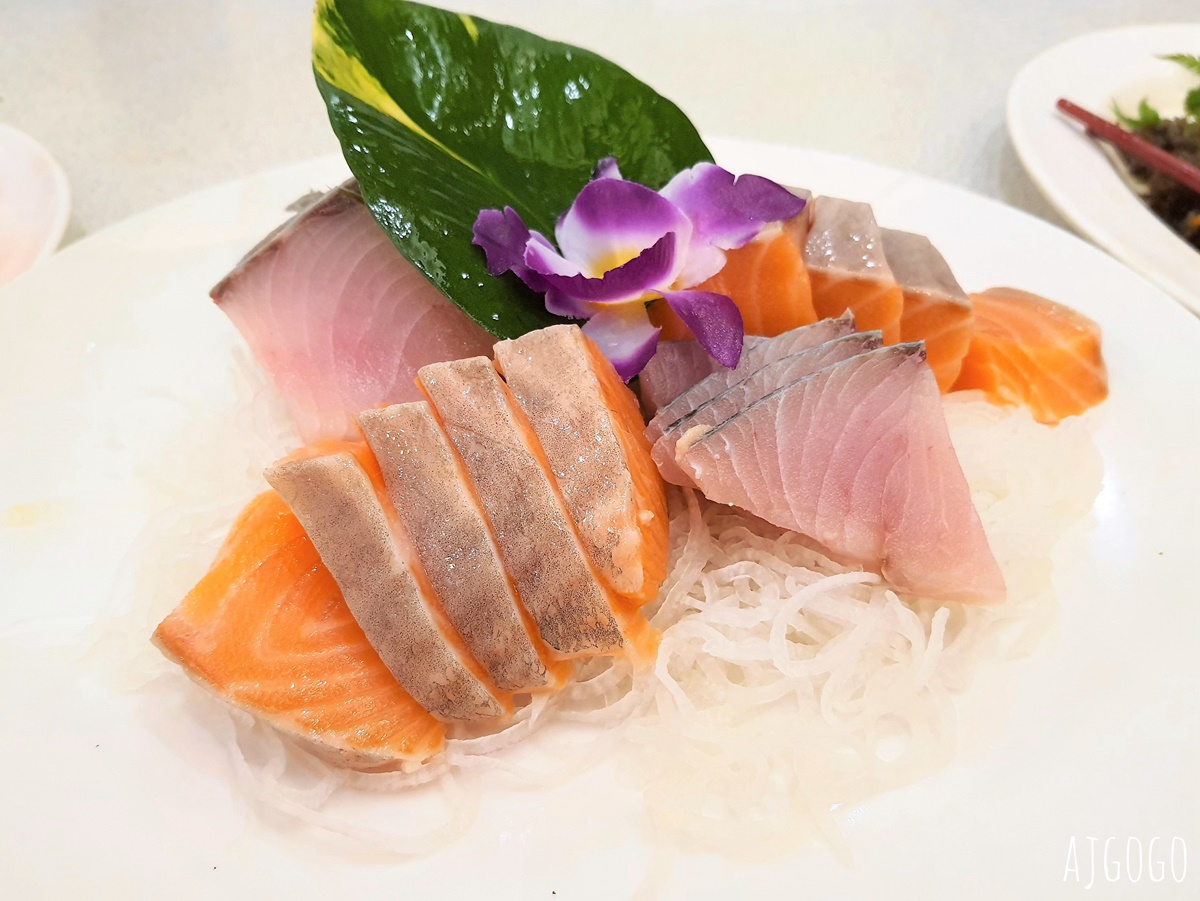 東北角美食 鼻頭阿珠老店活海鮮 假日用餐有低消 @AJ的旅行地圖
