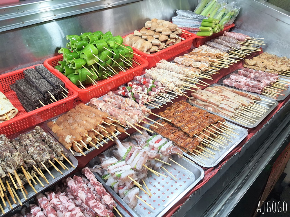 東港美食 東港牛哥海鮮碳烤 熱炒、牡蠣好新鮮 東港晚餐消夜推薦 屏東美食