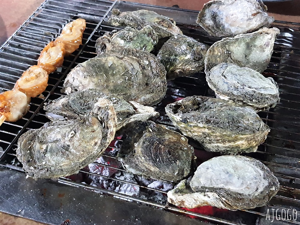 東港美食 東港牛哥海鮮碳烤 熱炒、牡蠣好新鮮 東港晚餐消夜推薦 屏東美食