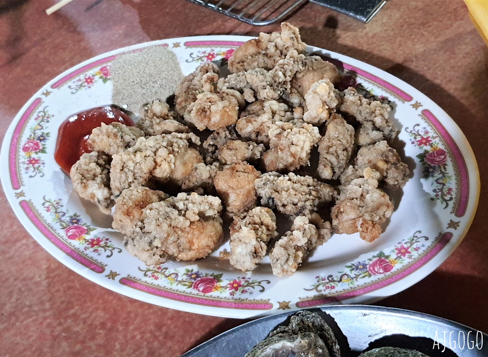 東港美食 東港牛哥海鮮碳烤 熱炒、牡蠣好新鮮 東港晚餐消夜推薦 屏東美食