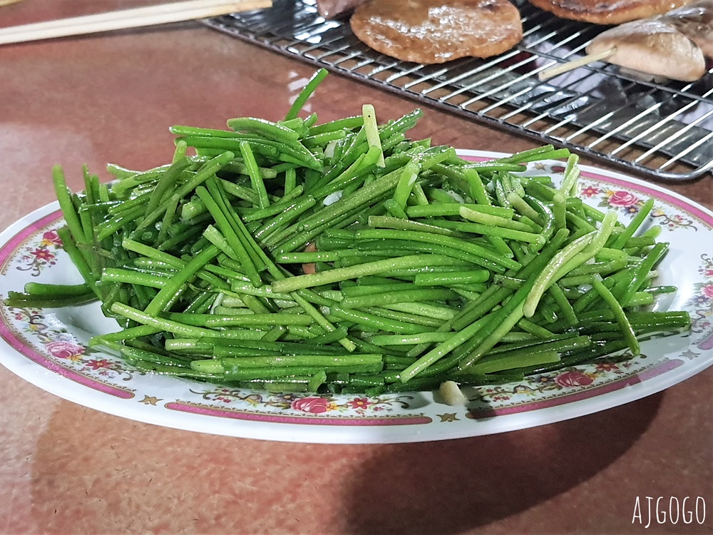 東港美食 東港牛哥海鮮碳烤 熱炒、牡蠣好新鮮 東港晚餐消夜推薦 屏東美食