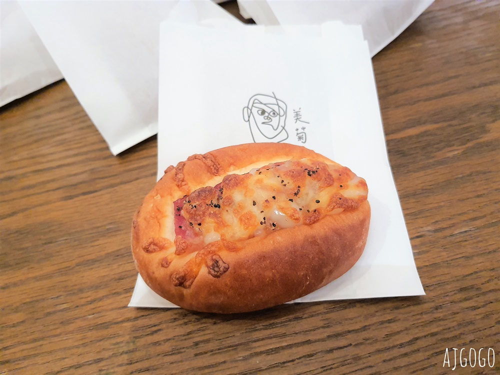 屏東美食 美菊麵包店 屏東市好吃麵包 文青裝潢 屏東旅遊推薦