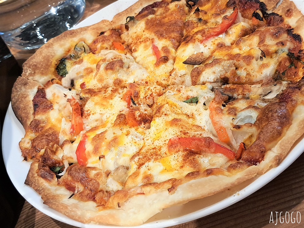 中壢美食 癮食聖堂 龍岡國旗屋旁的網美餐廳 忠貞市場來點雲南料理 桃園美食推薦