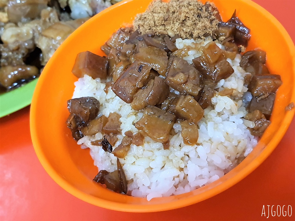 屏東美食 阿欽肉燥飯米糕 東港最好吃的肉燥飯 豬腳、排骨酥湯也要點