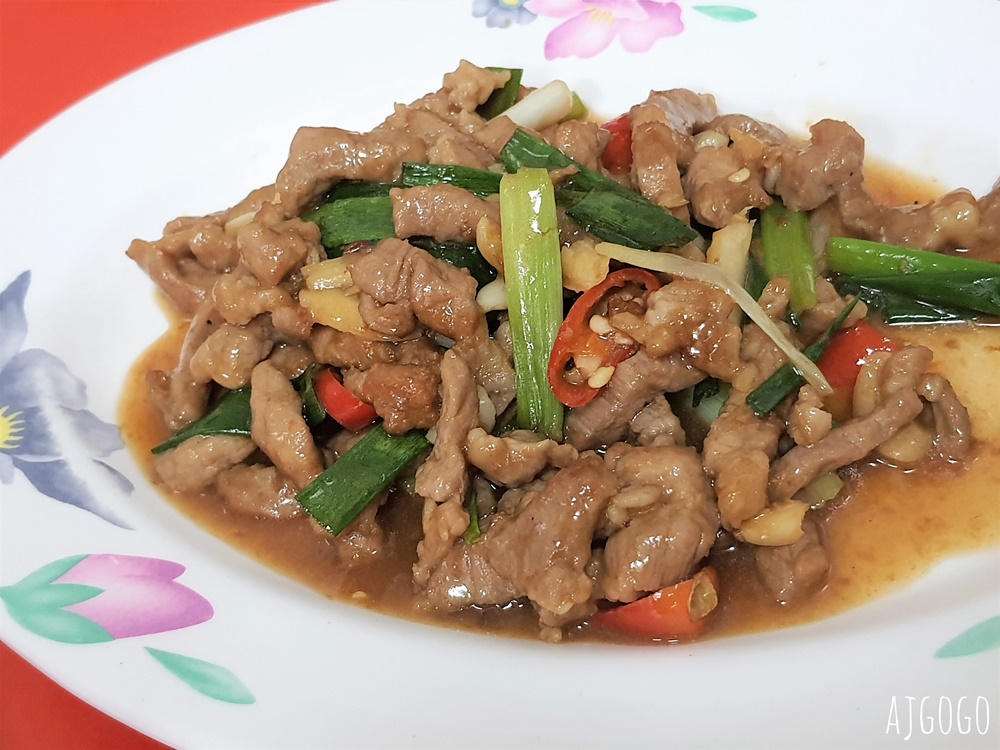 屏東美食 阿欽肉燥飯米糕 東港最好吃的肉燥飯 豬腳、排骨酥湯也要點