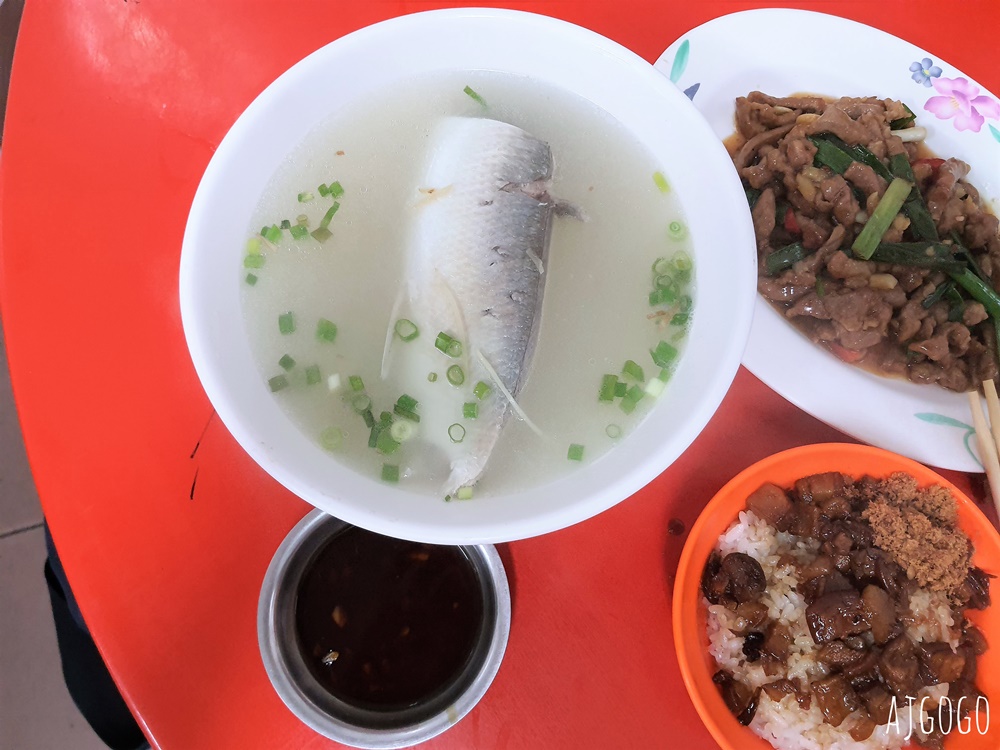 屏東美食 阿欽肉燥飯米糕 東港最好吃的肉燥飯 豬腳、排骨酥湯也要點
