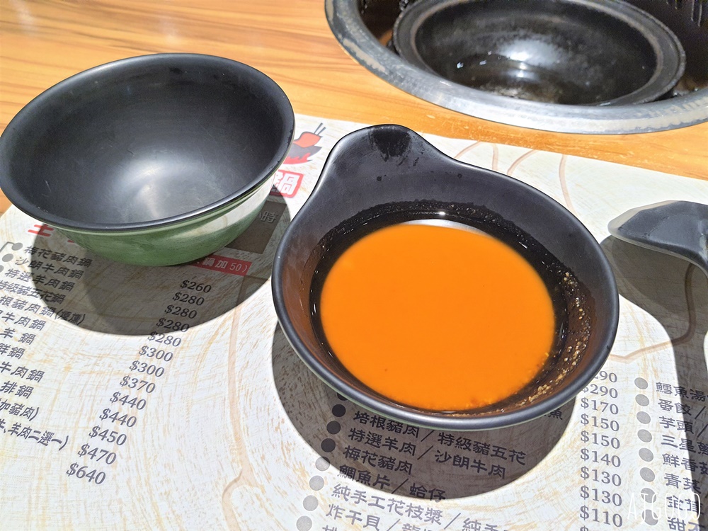 西門町美食 旺角迷你石頭火鍋 西門町超人氣火鍋店