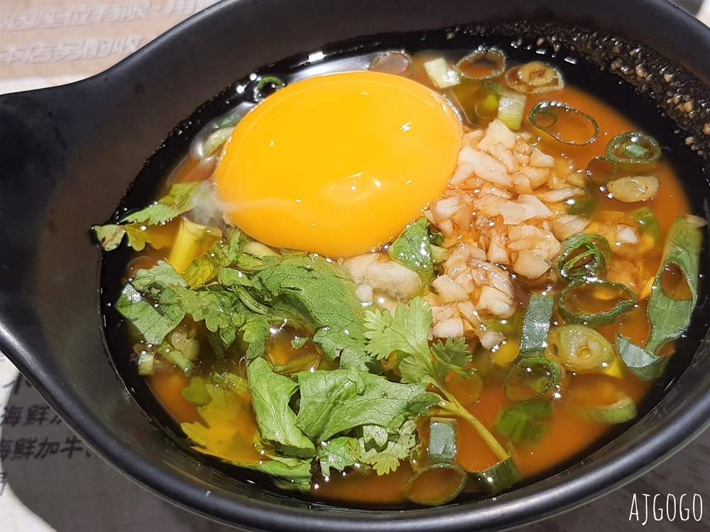 西門町美食 旺角迷你石頭火鍋 西門町超人氣火鍋店