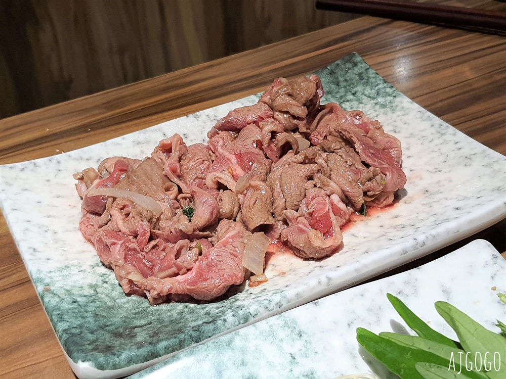 西門町美食 旺角迷你石頭火鍋 西門町超人氣火鍋店