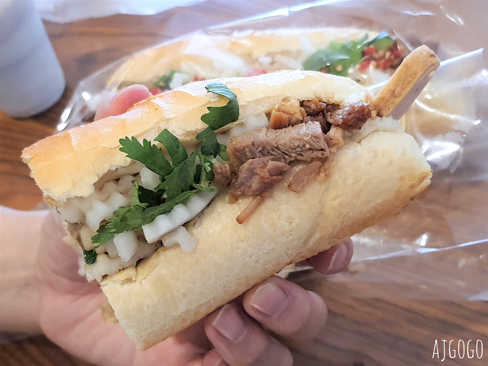 台中美食 小辣椒越南麵包 台中第三市場人氣小吃 用心製作的法國越南麵包