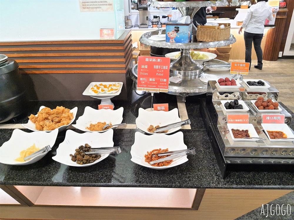 2026台南住宿 劍橋大飯店台南館 有日本味的商務飯店 早餐、停車場 台南飯店推薦