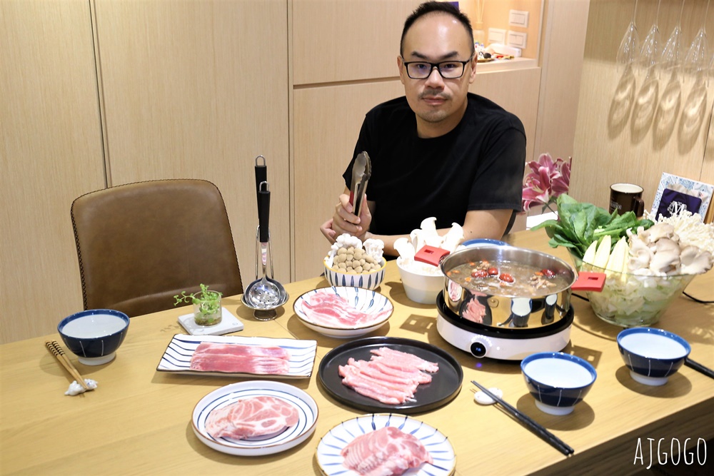 火鍋宅配 在家吃松阪火鍋組 台灣豬肉送到家 還有好喝的養生藥膳龍骨湯組 火鍋宅配 在家吃松阪火鍋組 台灣豬肉送到家 還有好喝的養生藥膳龍骨湯組