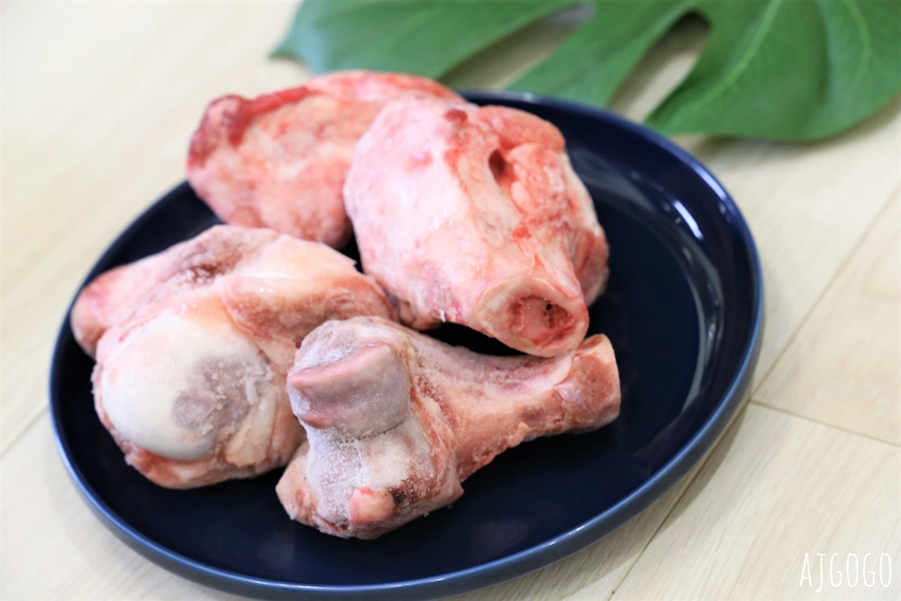 火鍋宅配 在家吃松阪火鍋組 台灣豬肉送到家 還有好喝的養生藥膳龍骨湯組 火鍋宅配 在家吃松阪火鍋組 台灣豬肉送到家 還有好喝的養生藥膳龍骨湯組
