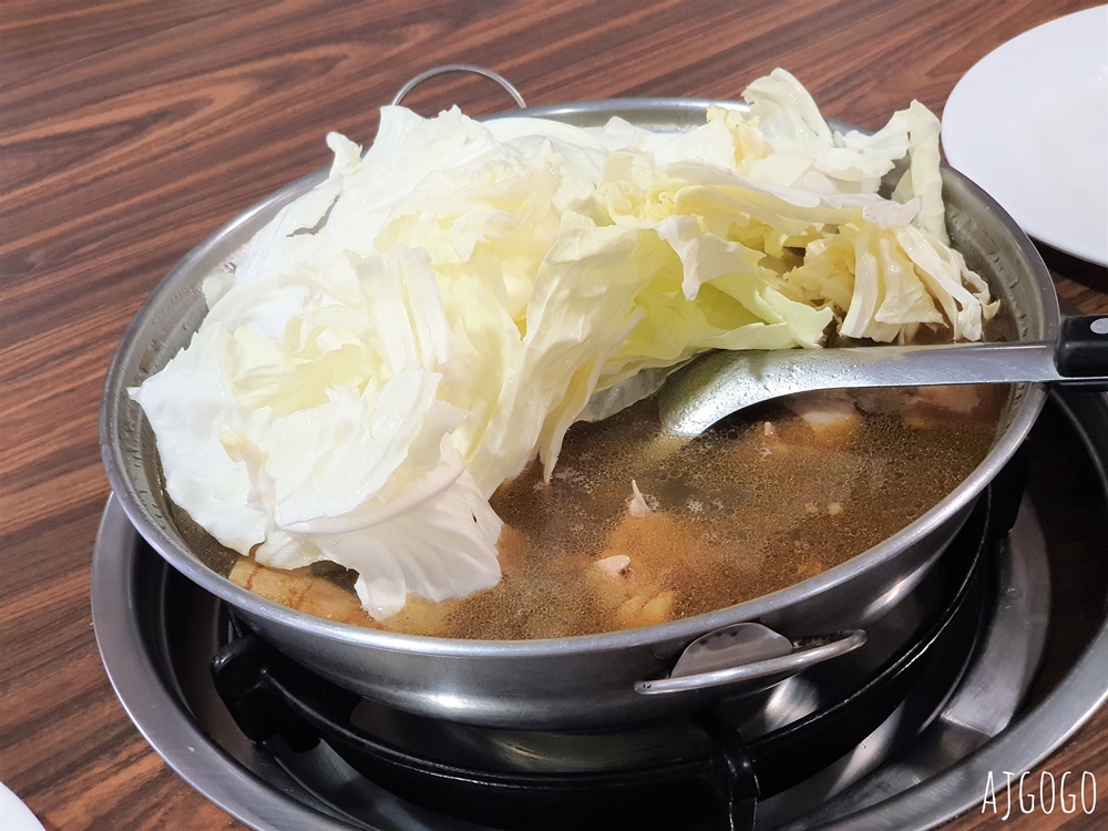 台南美食 太山梅仔雞創始店 梅嶺美食 台南人推薦的梅子雞鍋