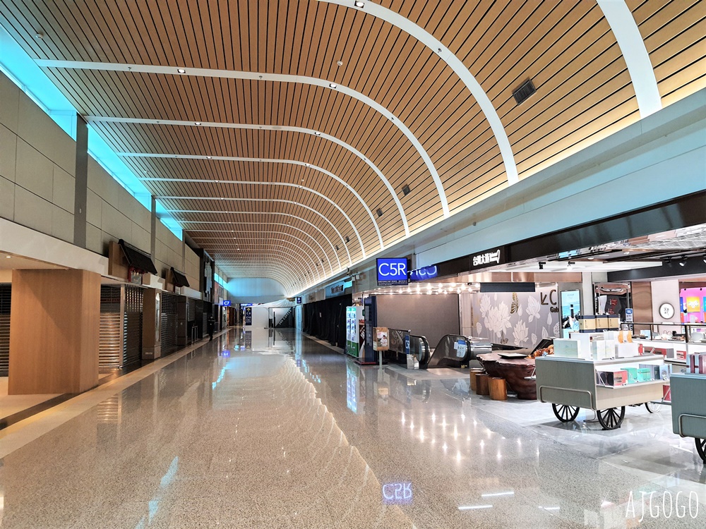 新加坡航空 台北桃園-新加坡 787-10經濟艙飛機餐 開箱SQ877