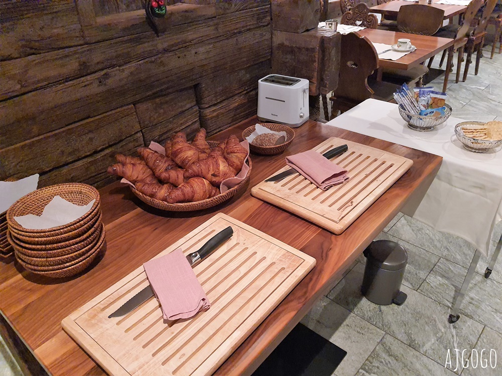 瑞士薩斯費住宿 薩斯費奧安林酒店 Hotel Allalin Saas-Fee 高級雙人房、早餐 瑞士旅遊推薦 瑞士薩斯費住宿 薩斯費奧安林酒店 Hotel Allalin Saas-Fee 高級雙人房、早餐 瑞士旅遊推薦