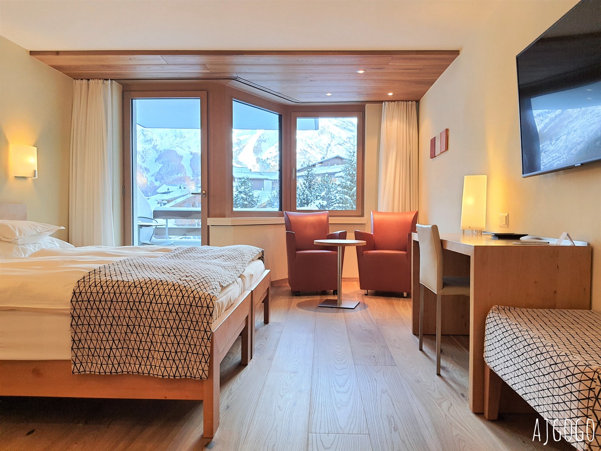 瑞士薩斯費住宿 薩斯費奧安林酒店 Hotel Allalin Saas-Fee 高級雙人房、早餐 瑞士旅遊推薦 @AJ的旅行地圖