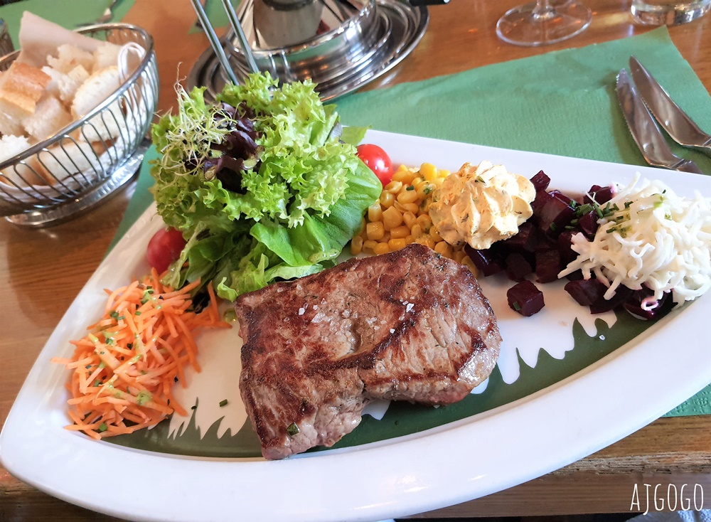瑞士旅遊 薩斯費美食 Restaurant Zur Mühle 奧運滑雪金牌開的餐廳 起司火鍋、藍帶肉排好吃