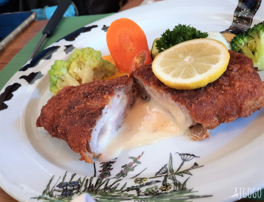 瑞士旅遊 薩斯費美食 Restaurant Zur Mühle 奧運滑雪金牌開的餐廳 起司火鍋、藍帶肉排好吃
