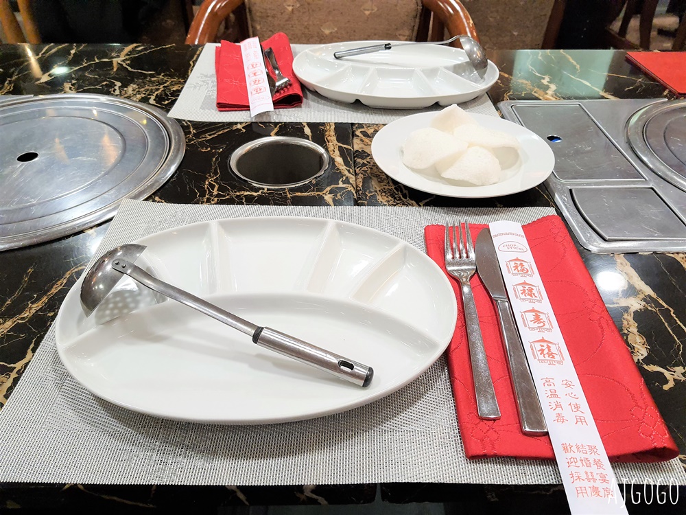 瑞士洛伊克巴德美食 Restaurant Canaan 迦南精緻中國菜 麻辣火鍋、烤鴨、中式熱炒 瑞士旅遊推薦