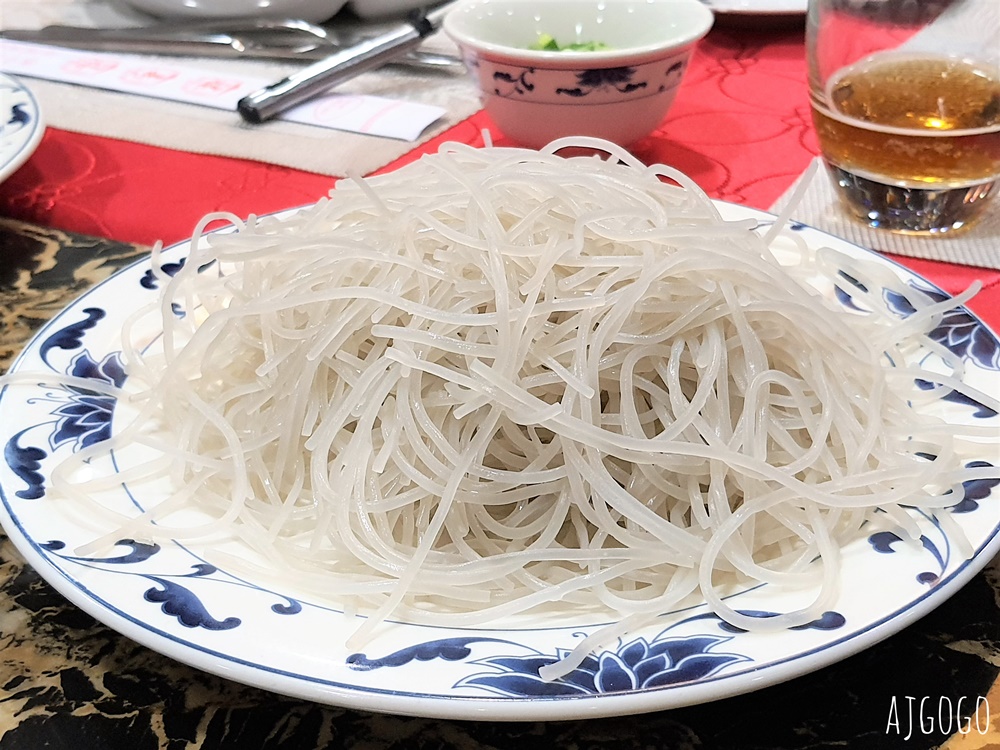瑞士洛伊克巴德美食 Restaurant Canaan 迦南精緻中國菜 麻辣火鍋、烤鴨、中式熱炒 瑞士旅遊推薦