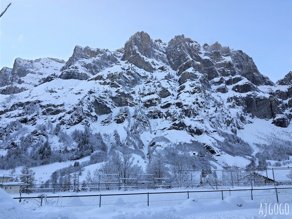 瑞士旅遊 洛伊克巴德溫泉區 Leukerbad Thermal bath 策馬特近郊泡溫泉的好地方